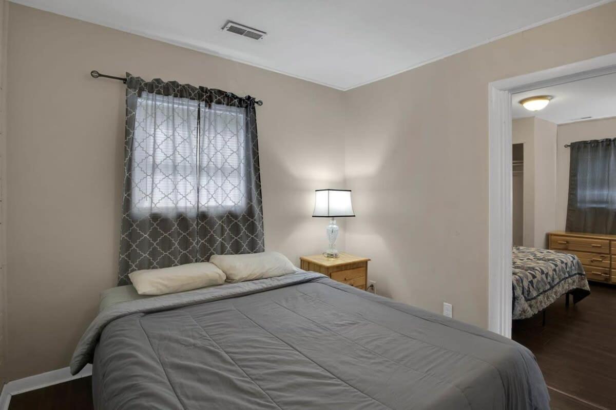 2-Bedroom Pet-Friendly Apartment In East Νόξβιλ Εξωτερικό φωτογραφία