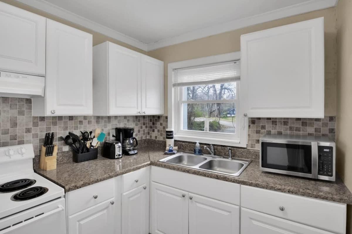 2-Bedroom Pet-Friendly Apartment In East Νόξβιλ Εξωτερικό φωτογραφία